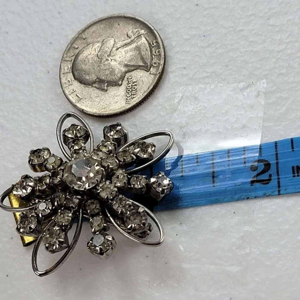 Vintage Signed Karu Arke Inc Austrian Crystal Flower Burst Brooch 35mm